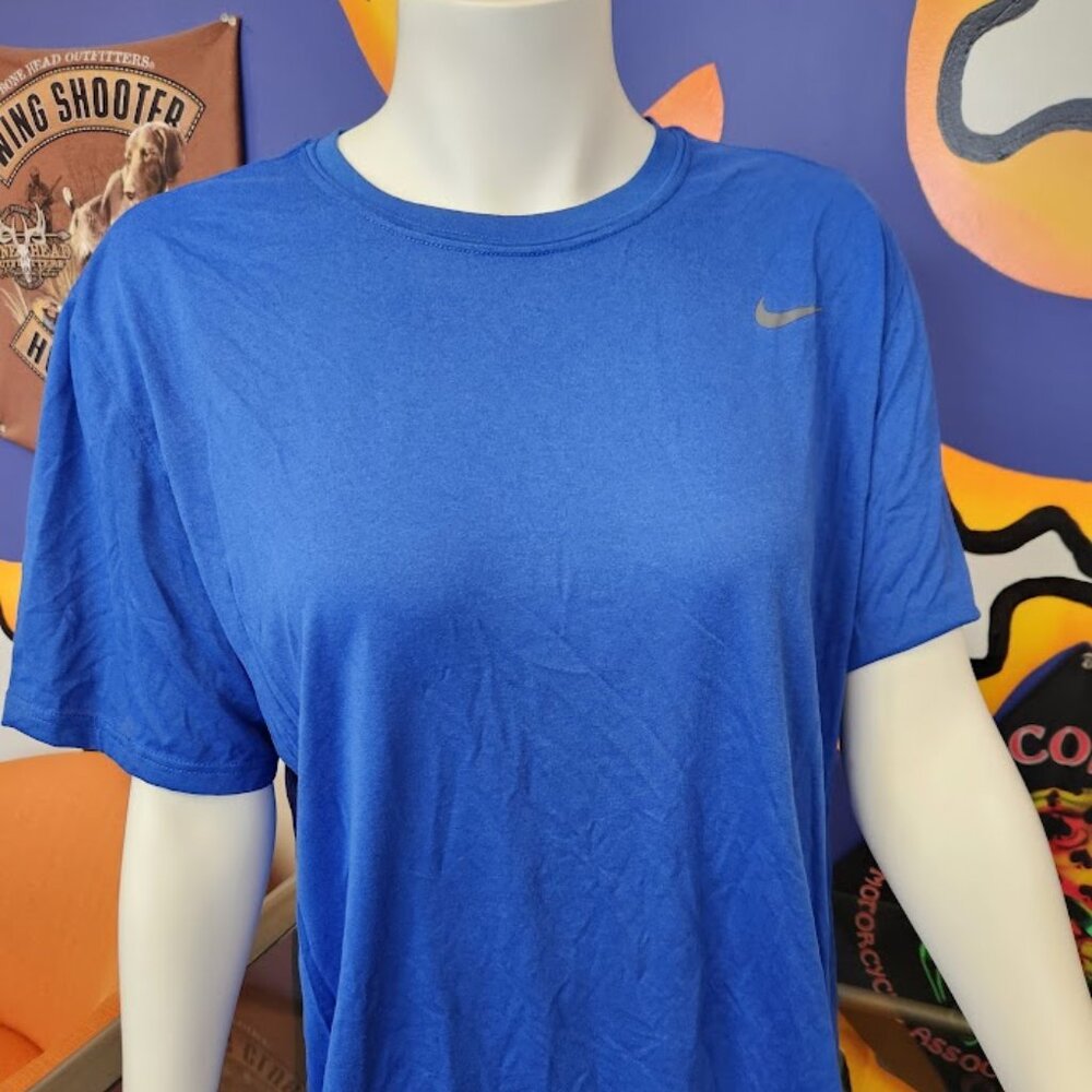 NWT Nike Dri-fit Tee - XL